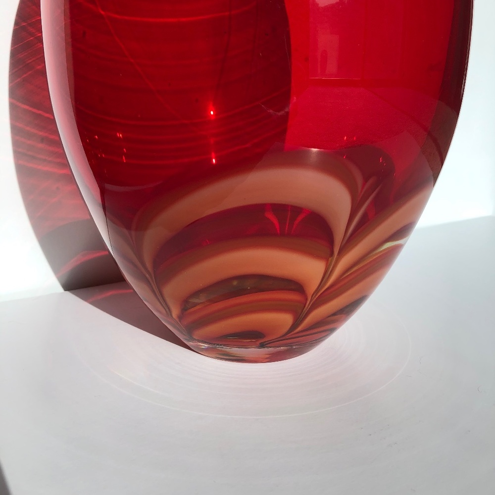 Waterford Crystal - Evolution by Waterford Red Crystal Art Glass vase - Picture 2 of 7